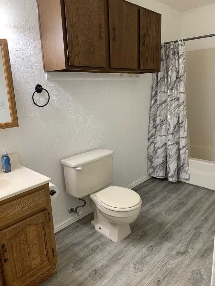 218 South Taylor Street - Photo 4 of 6