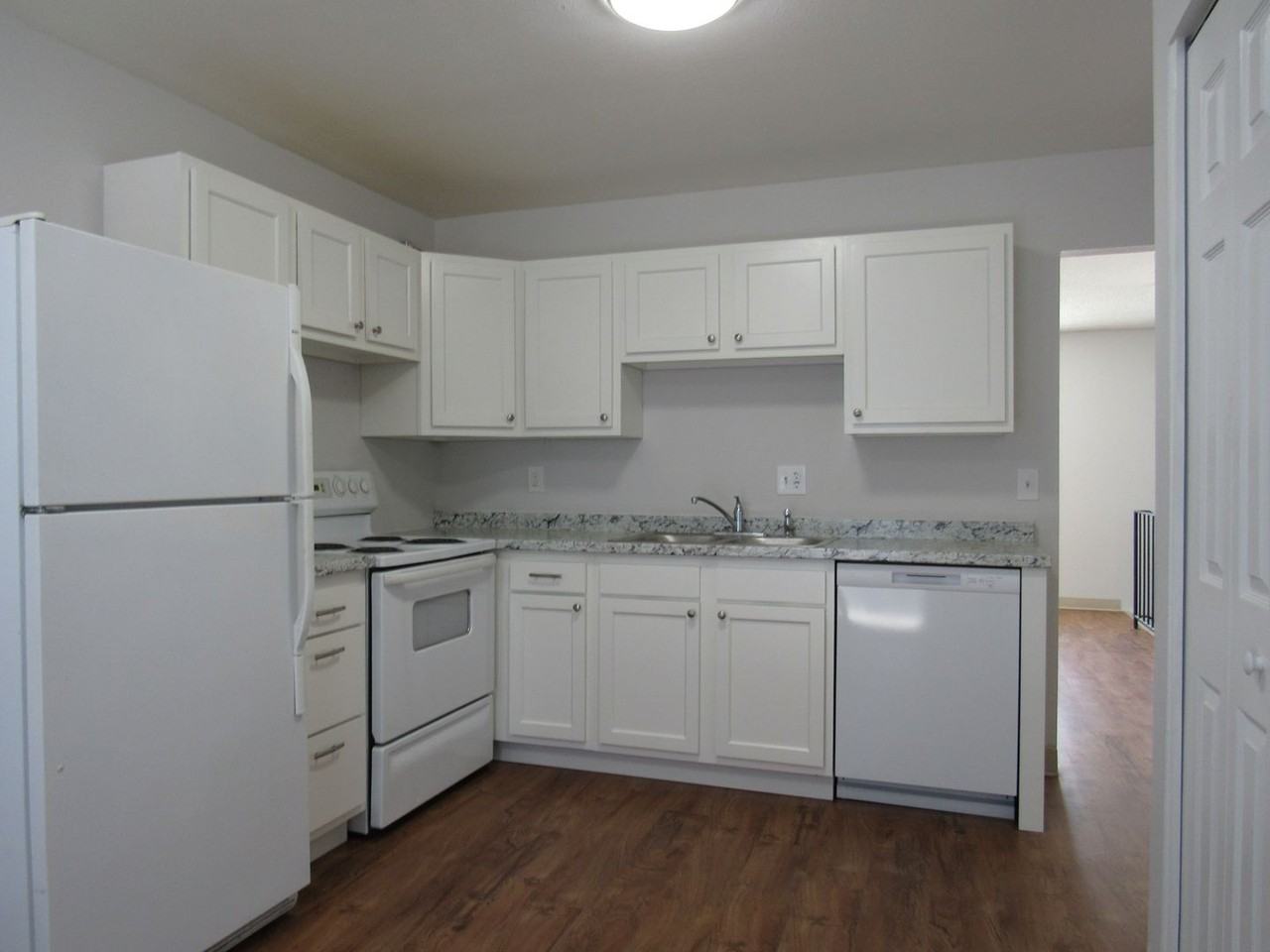 5711 W 92nd Ave #13 - Photo 2 of 28