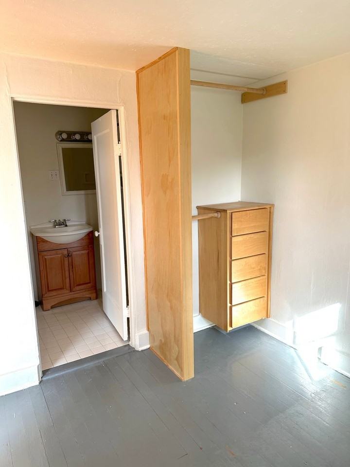1809 S Shoshone St - Photo 7 of 16