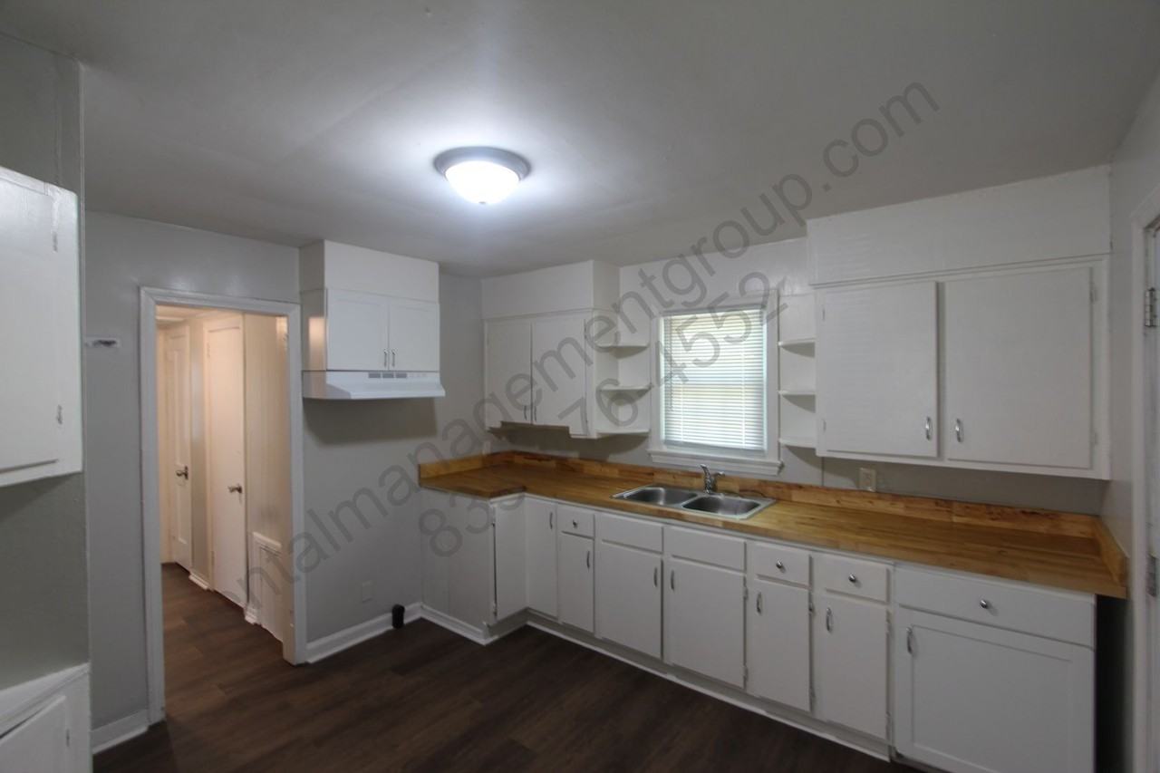 928 25th St Sw - Photo 4 of 11