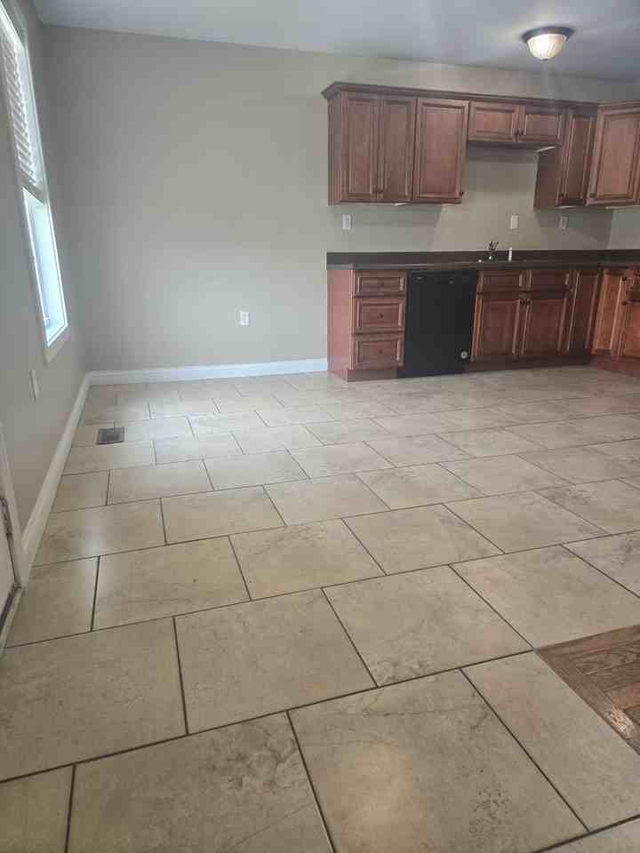 128 Madison Spgs - Photo 2 of 19