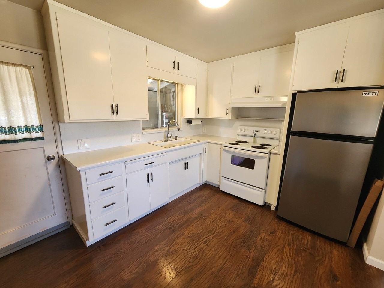 360 West Ave - Photo 2 of 26