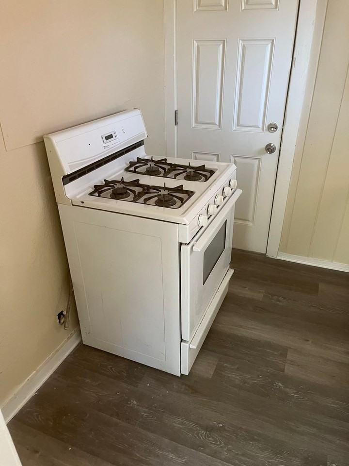 Lake Arrowhead Units - Photo 4 of 12