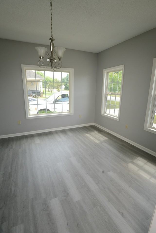 1006 S Jefferson St - Photo 6 of 18