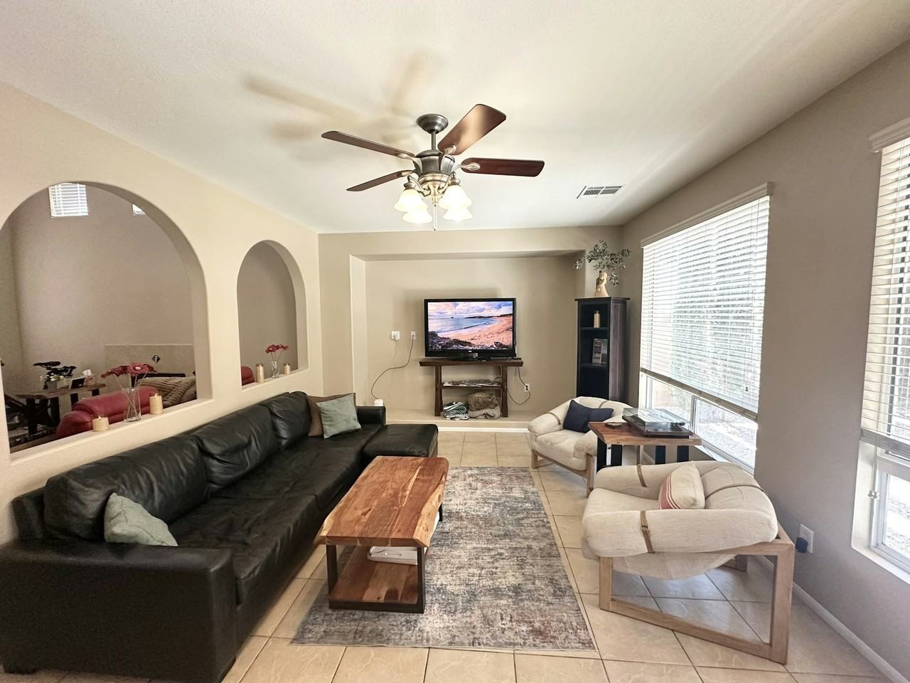 11764 Via Esperanza Street - Photo 3 of 19