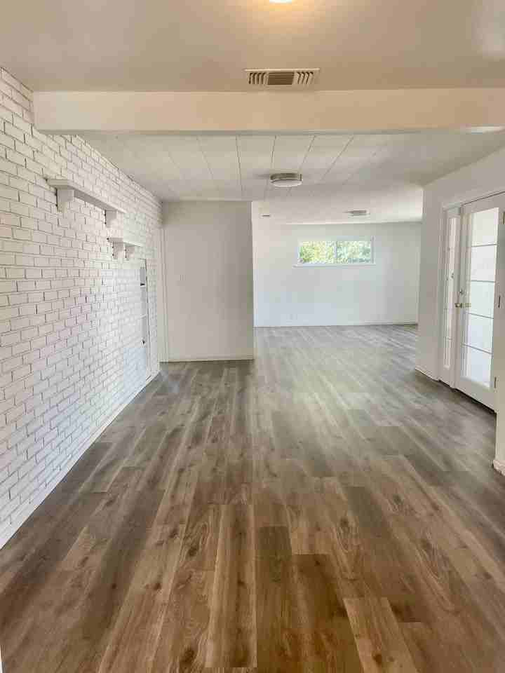5660 Bradd Way - Photo 4 of 16
