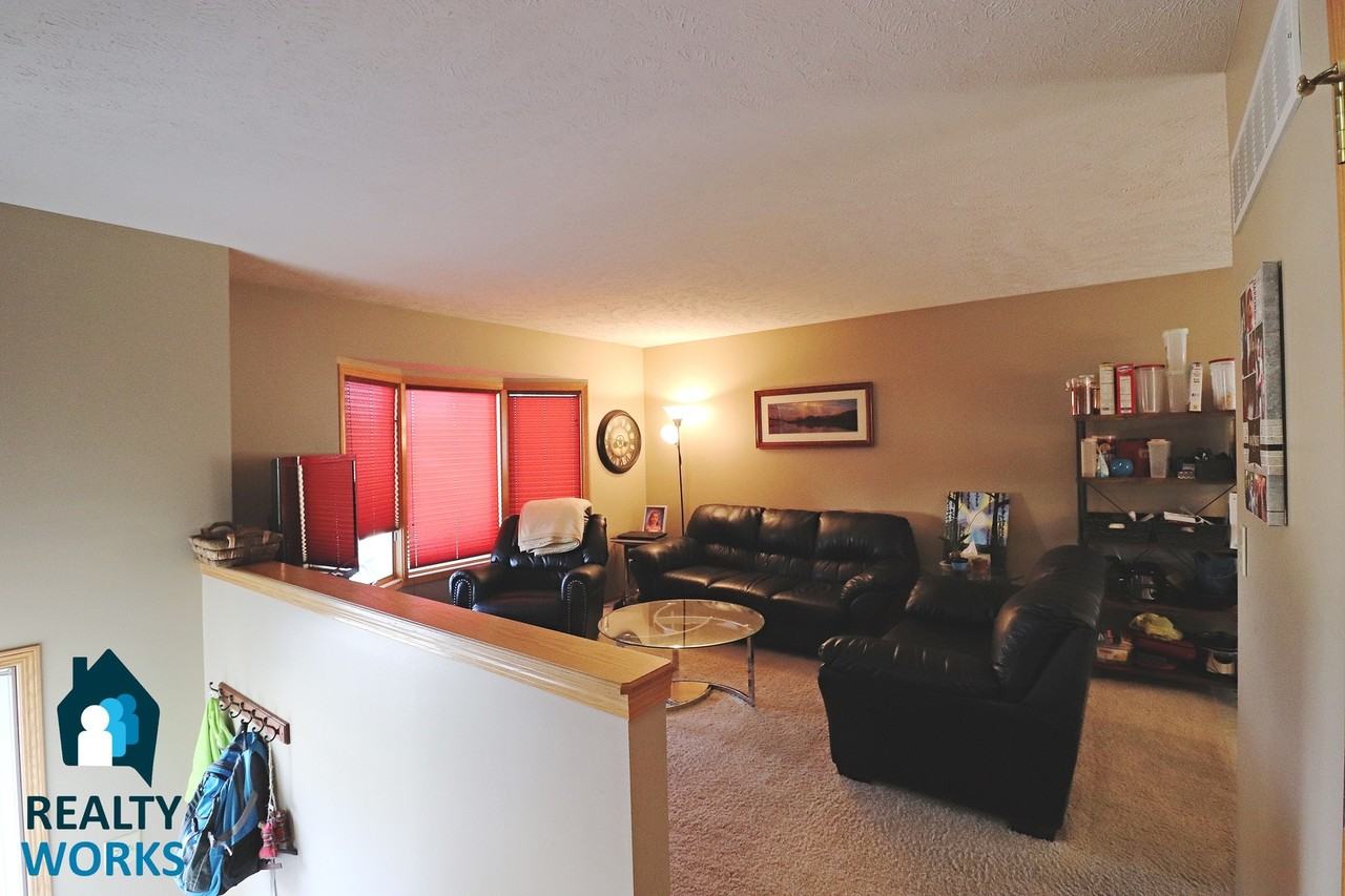 1919 Nw 55th St - Photo 2 of 8