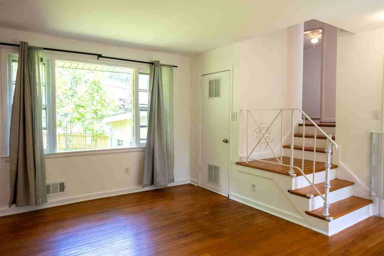 10000 Kinross Ave - Photo 5 of 28