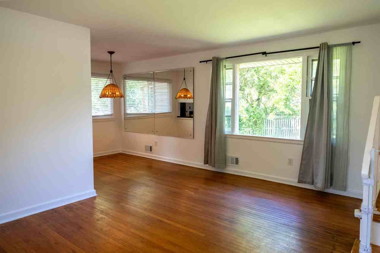 10000 Kinross Ave - Photo 7 of 28