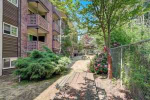 featured image of 818 Ne 106th St