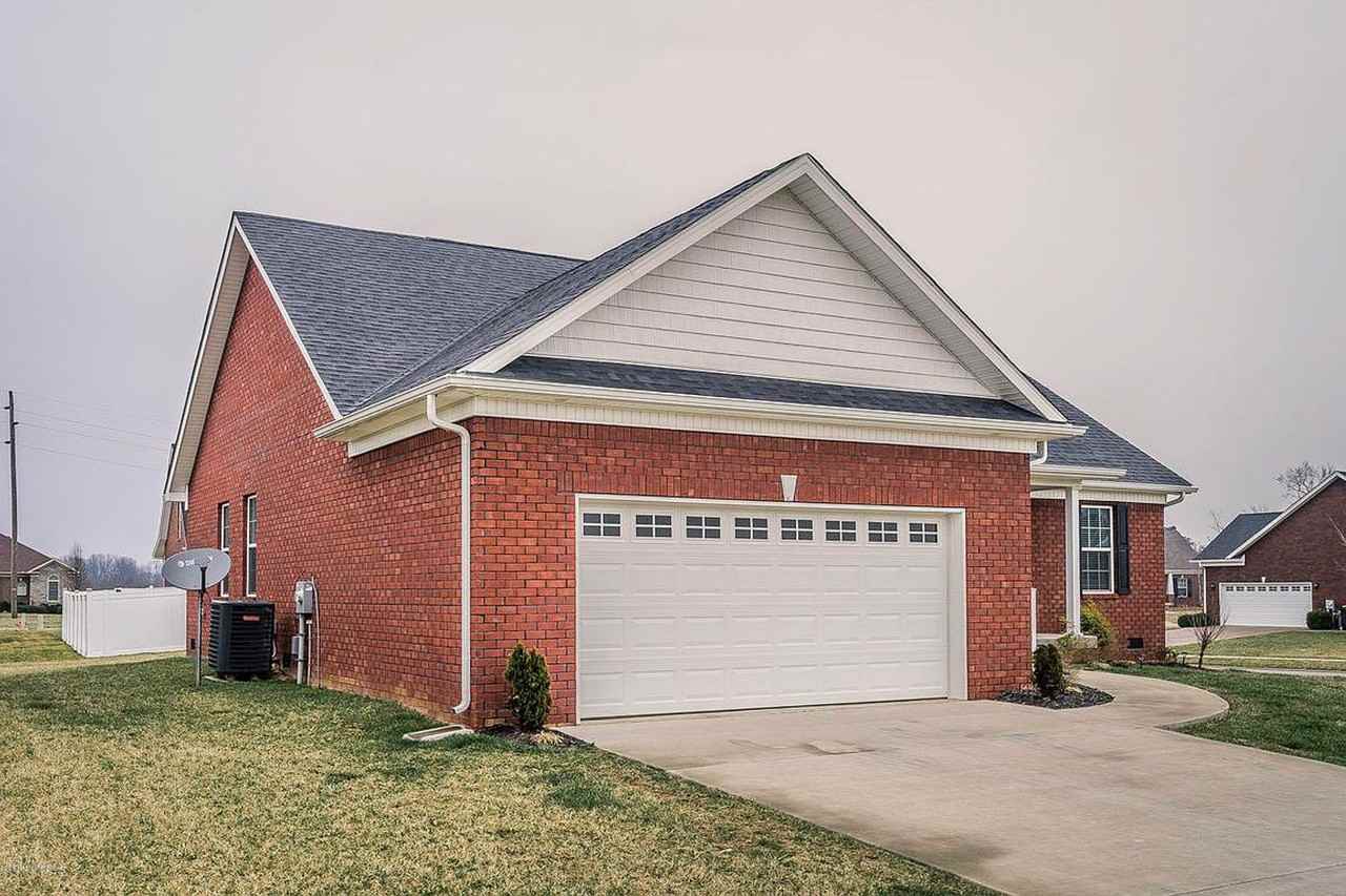 112 Poplar Grove Ct - Photo 3 of 33