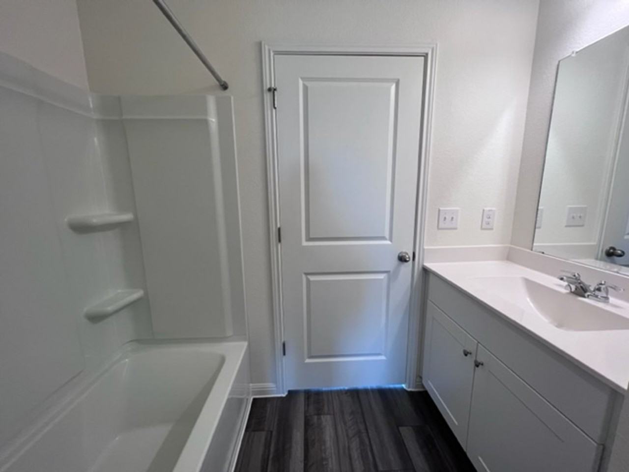 130 Rubrum Rd - Photo 4 of 25