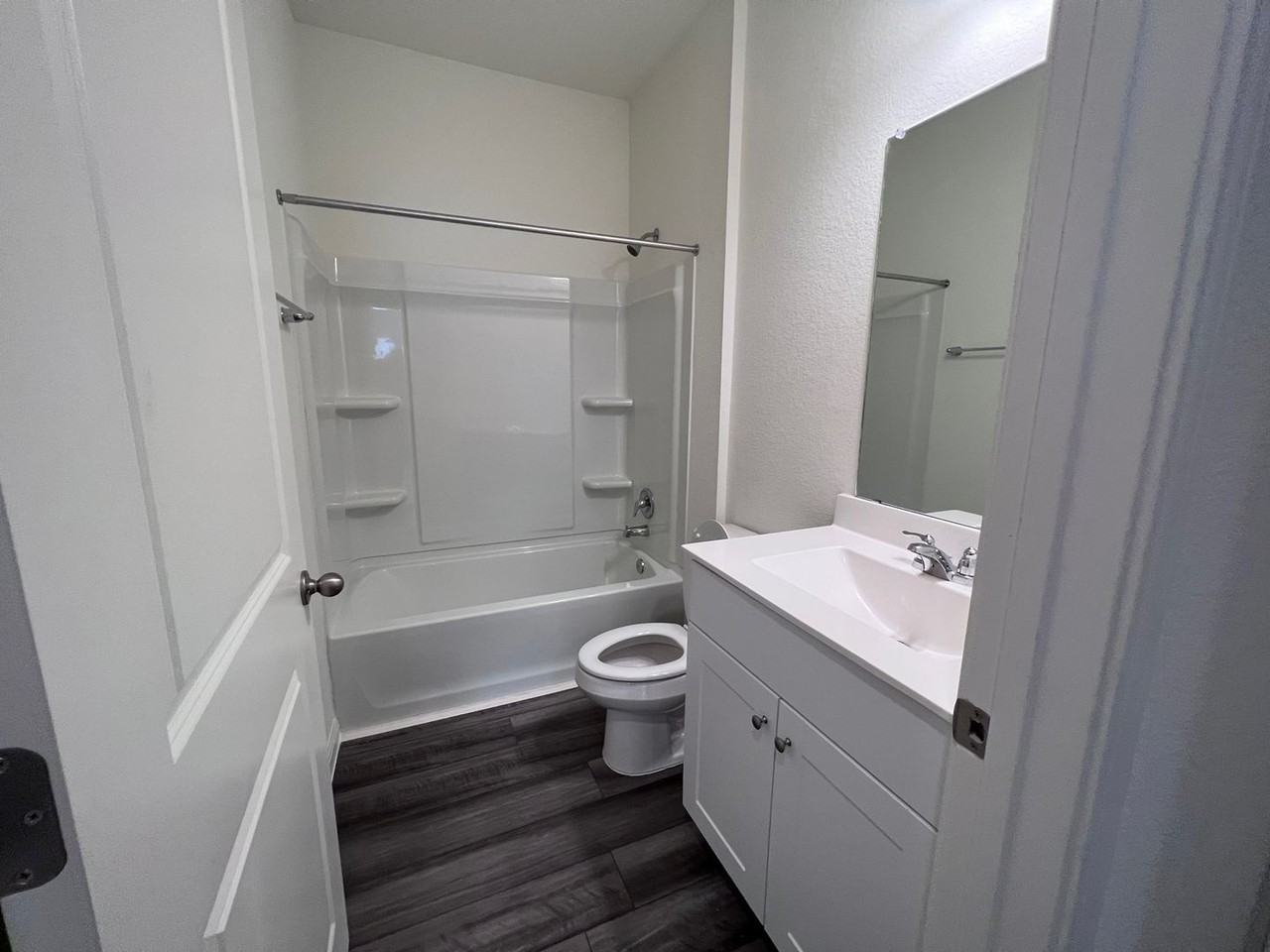 130 Rubrum Rd - Photo 7 of 25