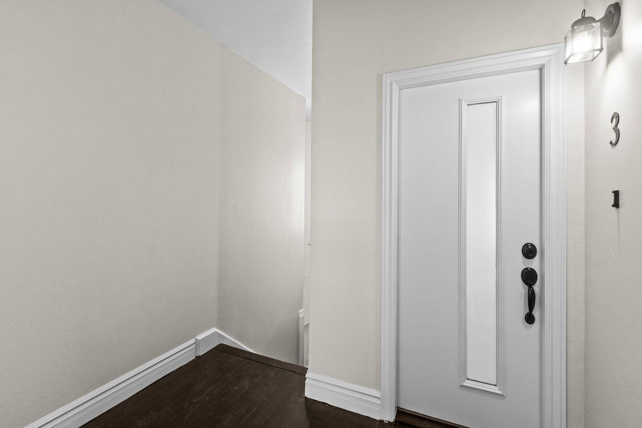 Yandell Units - Photo 2 of 50