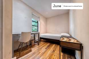 350 Manhattan Ave #D - Photo 1 of 1