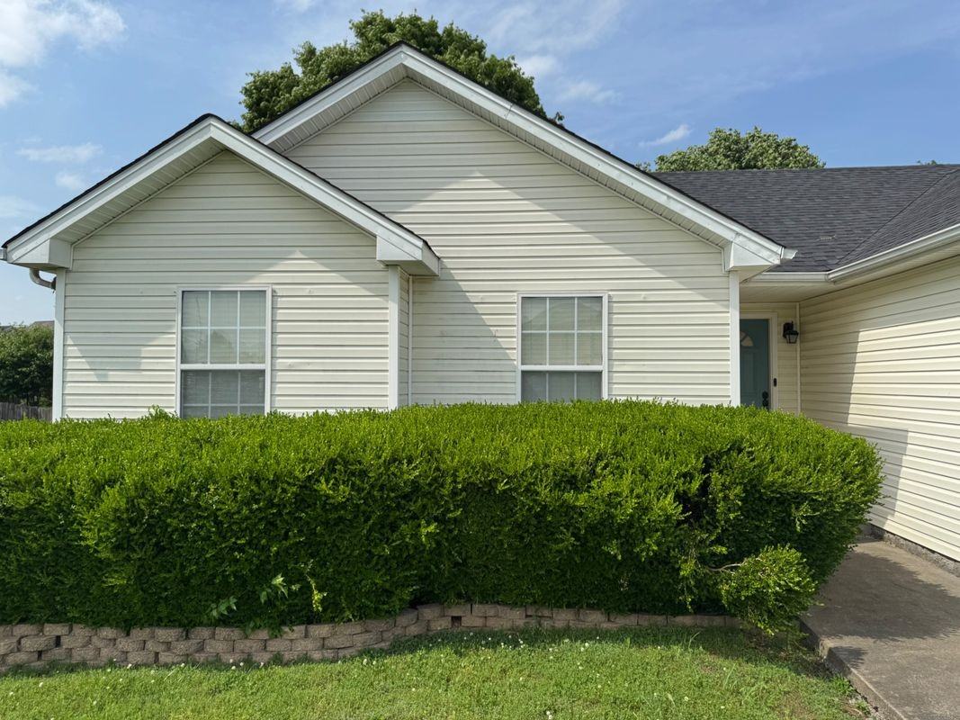 1349 Meredith Way - Photo 2 of 7