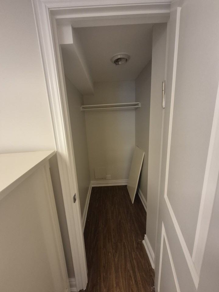 79 Baycrest Ave - Photo 2 of 5