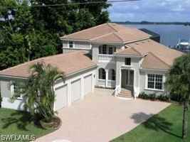 featured image of 4463 E Riverside Dr