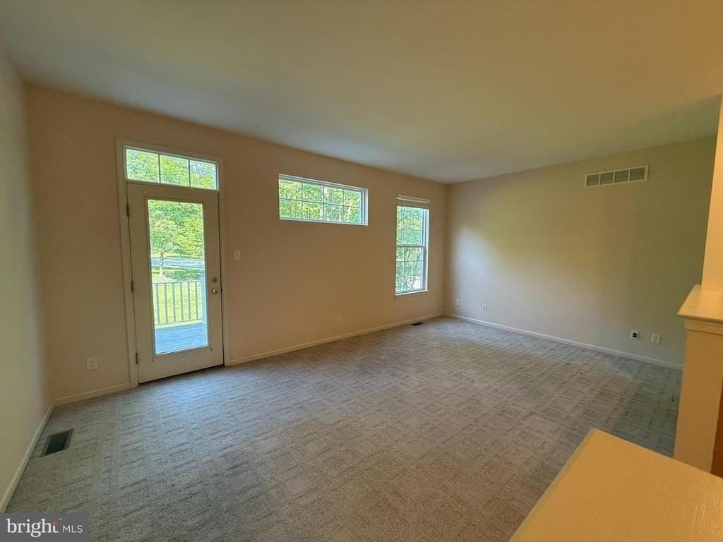 102 Regents Ct - Photo 6 of 21