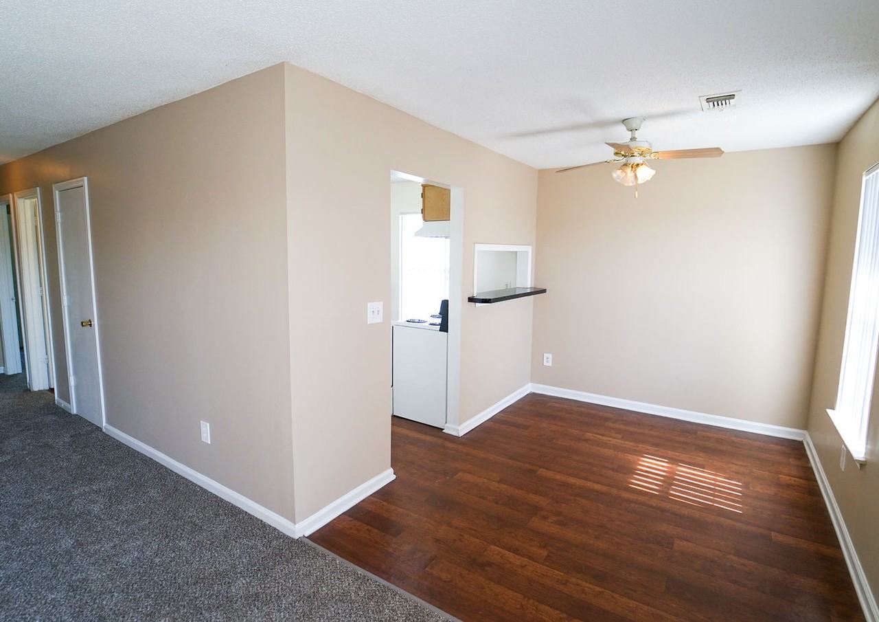 Rollingwood Apartments - Photo 5 of 10