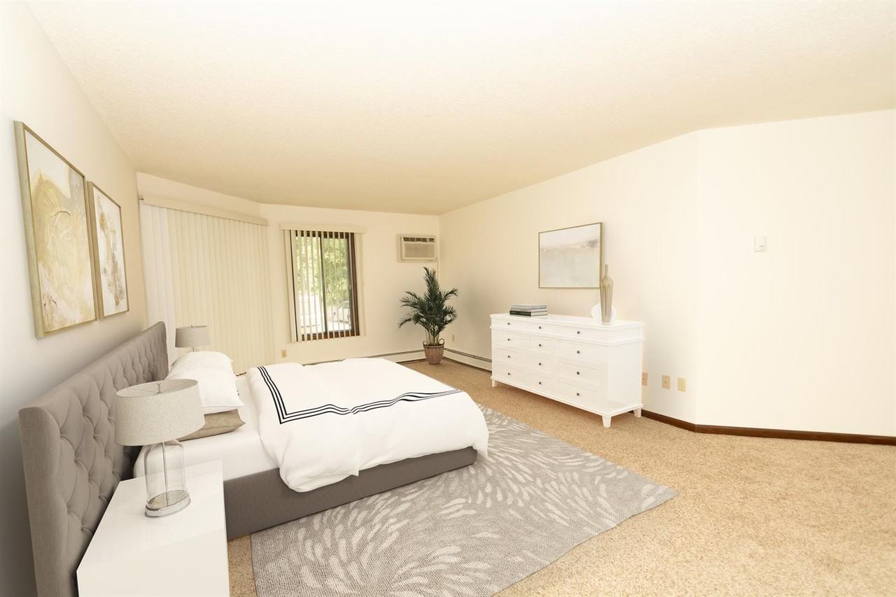 Pennbrooke Apartments - Photo 5 of 11