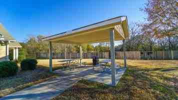 featured image of 3038 Miller St