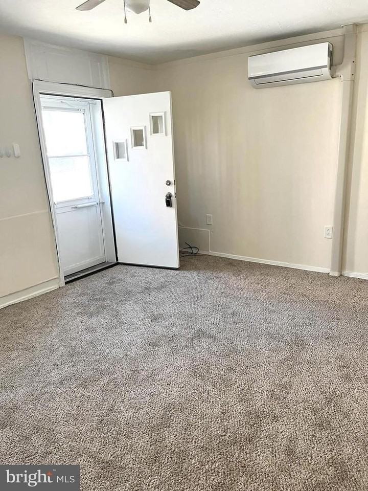 145 Levering St - Photo 4 of 13