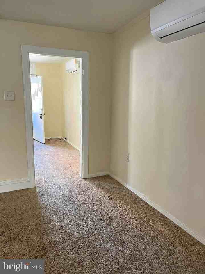 145 Levering St - Photo 7 of 13