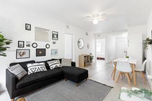301 Ne 17th Ave #4 - Photo 1 of 1