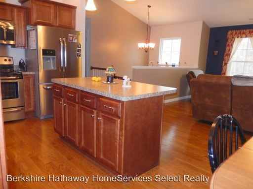 108 Justice Dr - Photo 3 of 12