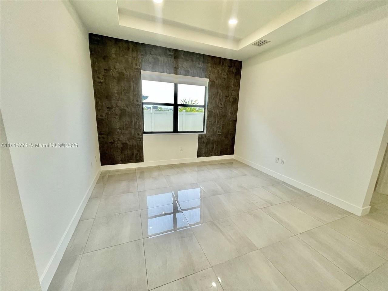 17324 Southwest 41st Street #17324 - Photo 7 of 30