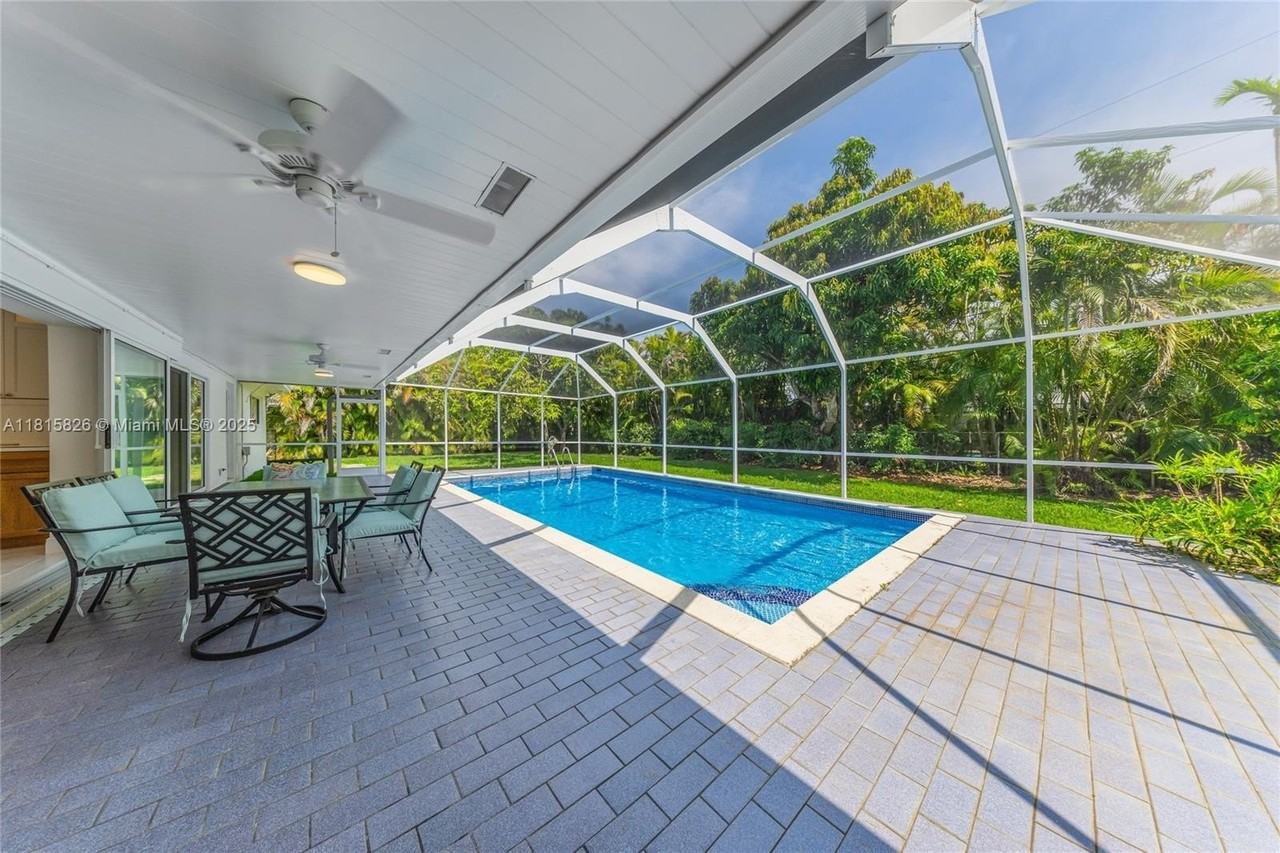 8825 Sw 151st St - Photo 2 of 26