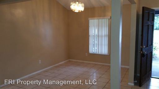 2634 Staley Ct - Photo 3 of 18