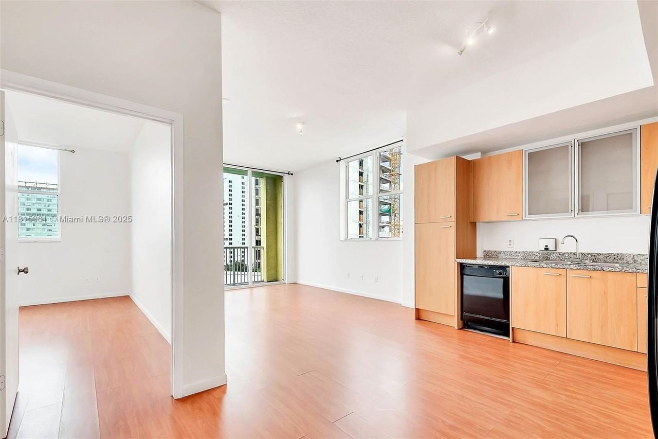 1350 Nw 8th Ct #B1-6