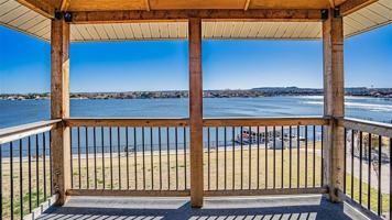 featured image of 105 W Doyle St #17