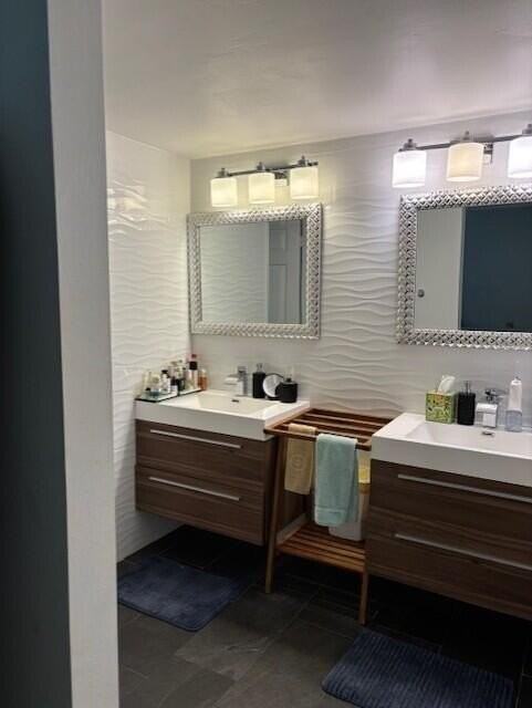 17109 Waterbend 124 Drive #124 - Photo 6 of 12