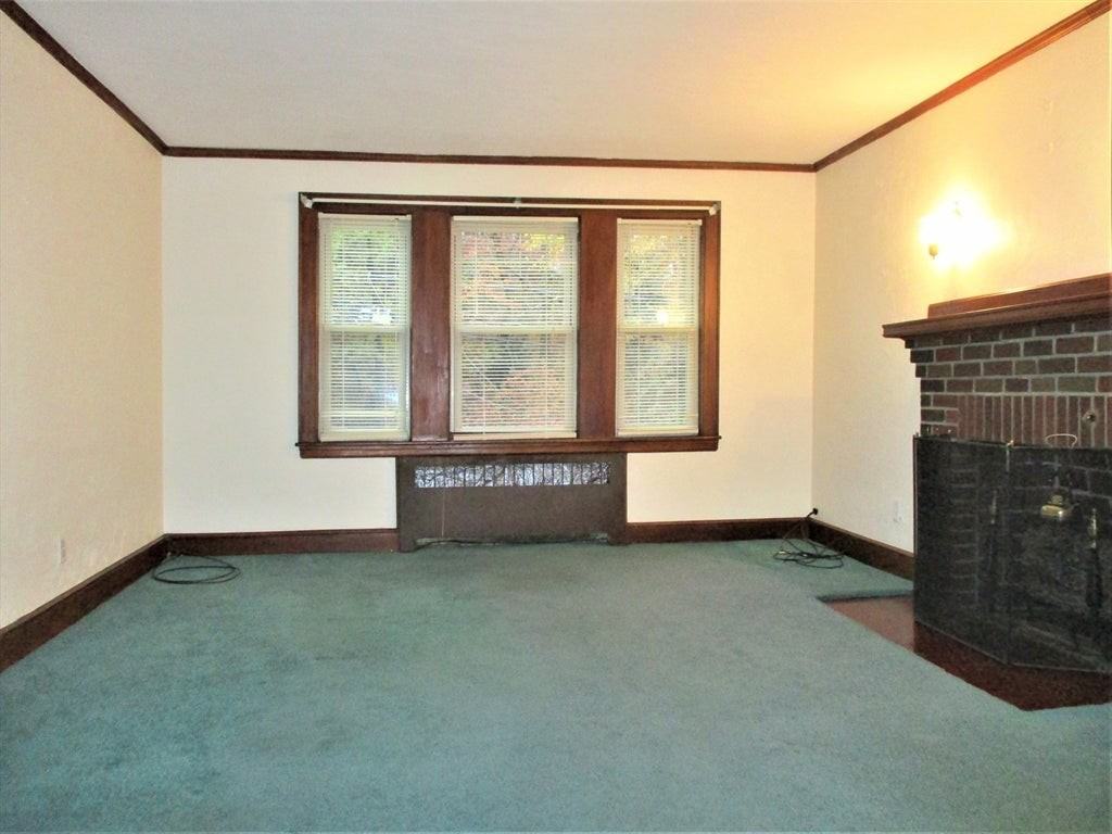 27 Ridgemont St - Photo 2 of 14