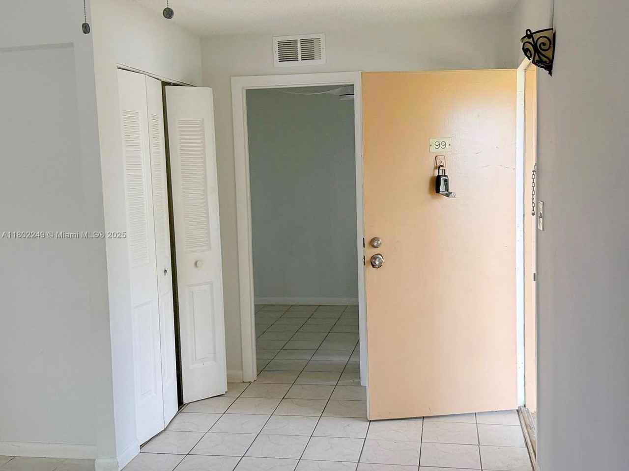 5855 Washington St ##99 - Photo 7 of 10