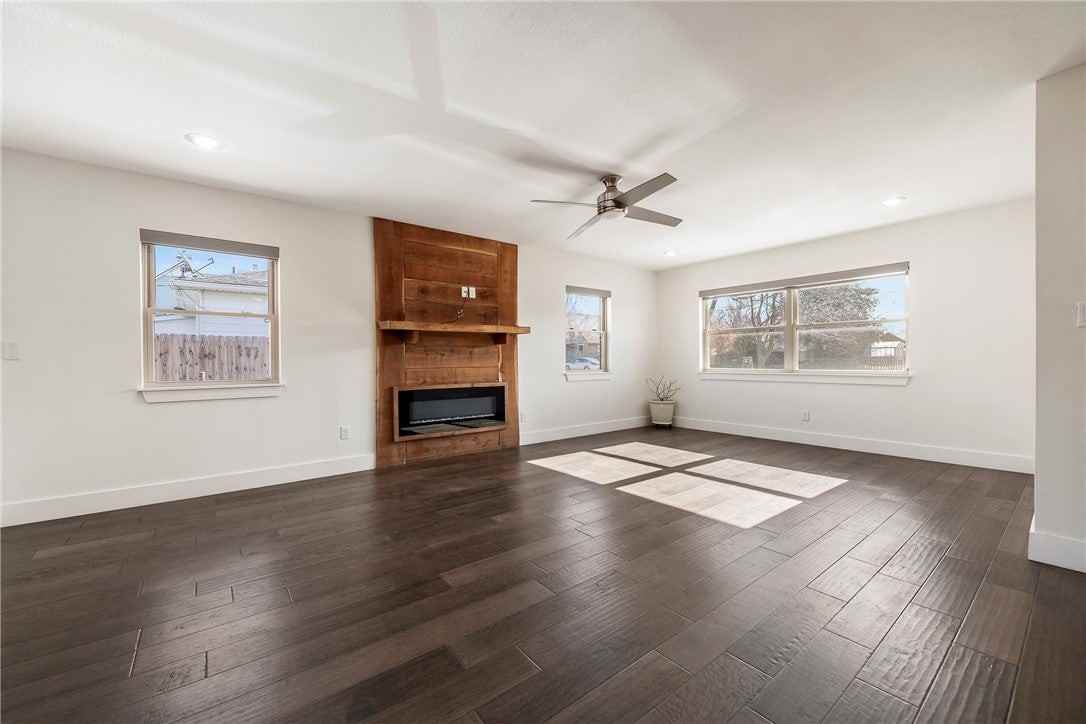 406 Nw 5th St - Photo 3 of 25