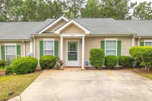 210 New Haven Ln Sw - Photo 1 of 1