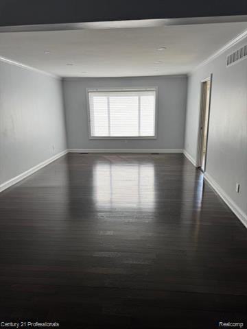 3915 Edgemont Dr - Photo 3 of 14