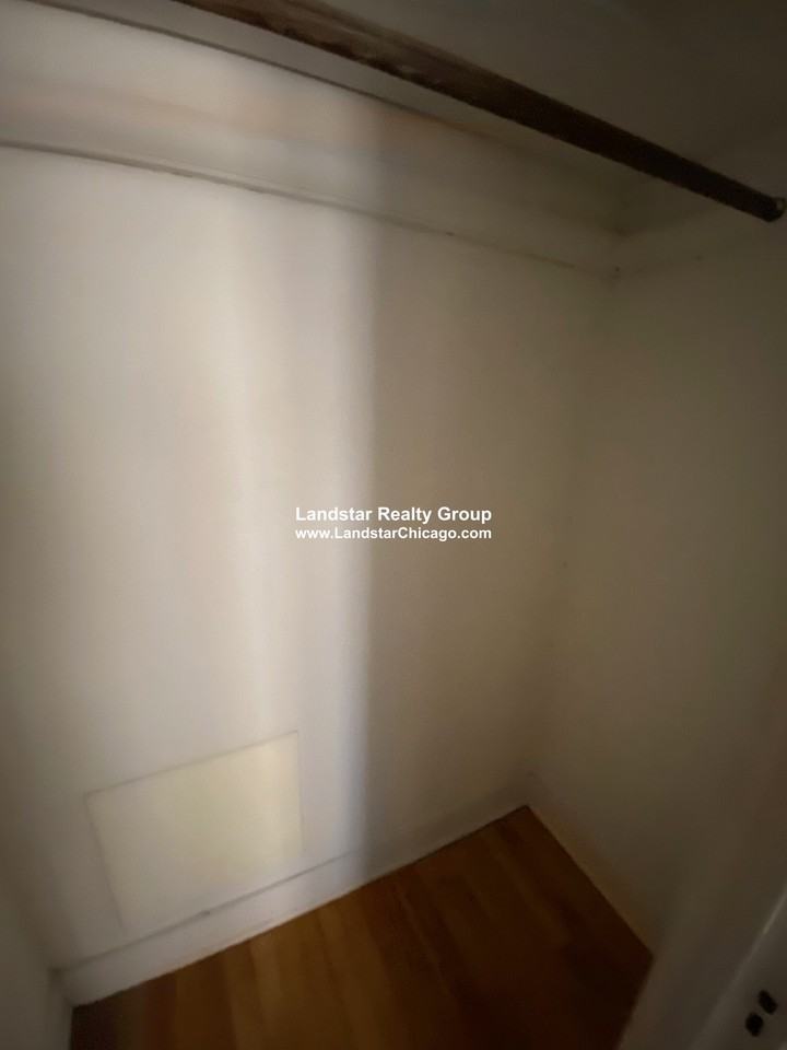 1967 W Foster Ave #2 - Photo 7 of 17