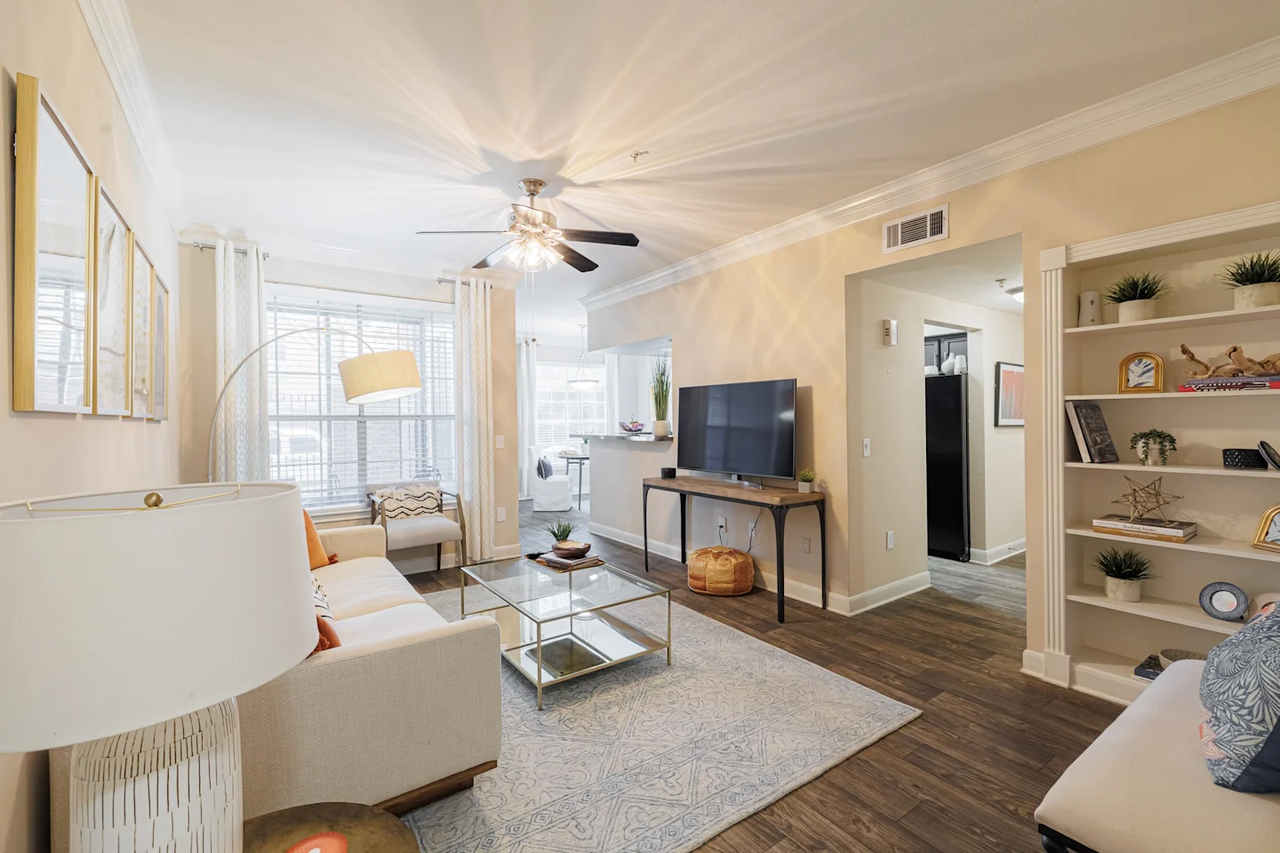 1098 Town Place Street #10WS - Photo 4 of 11