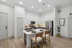 4601 N Main St #ASH - Photo 1 of 1