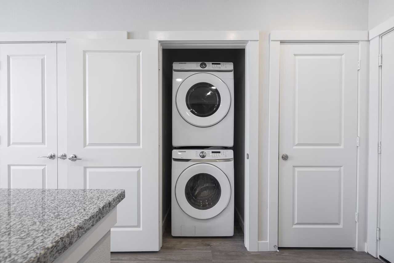 1505 Oliver St #BSO - Photo 7 of 9