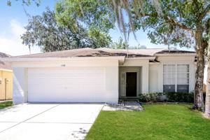 featured image of 1136 Hardwood Dr