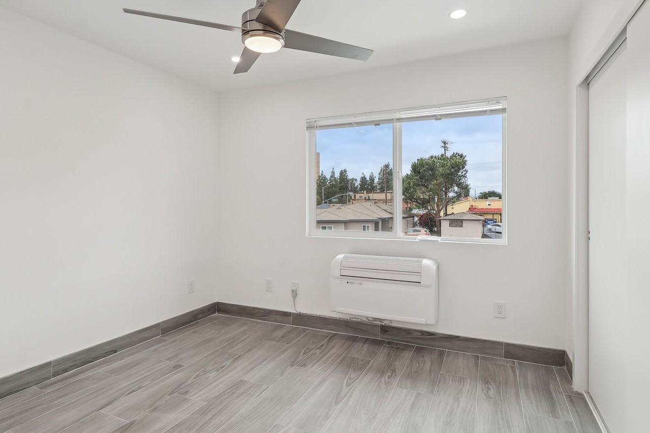 Newly Renovated 2 Bed/2 Bath El Cajon - Photo 5 of 12