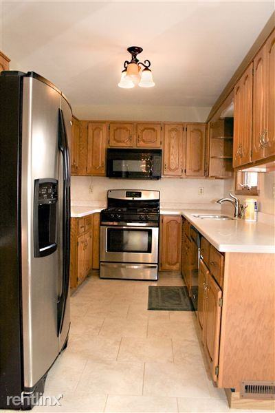 5607 E Lake Rd - Photo 2 of 14