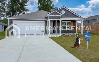 featured image of 220 Pine Ridge Dr