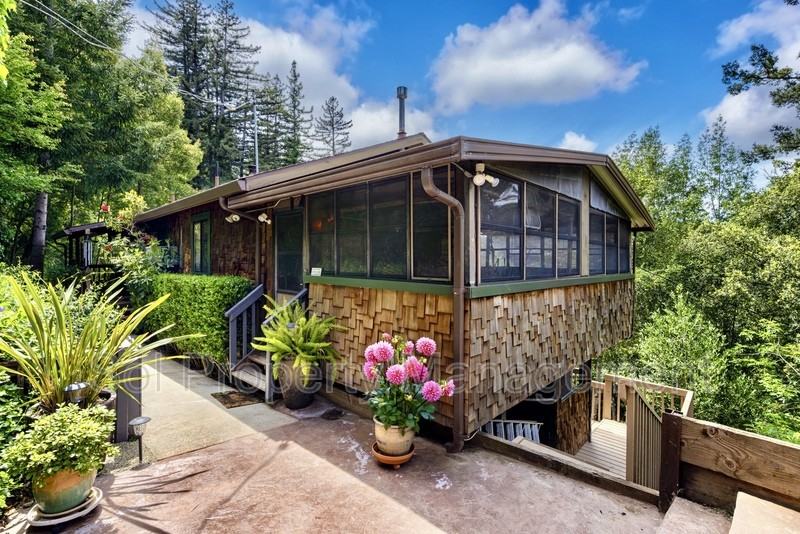 646 Blue Ridge Dr - Photo 2 of 36